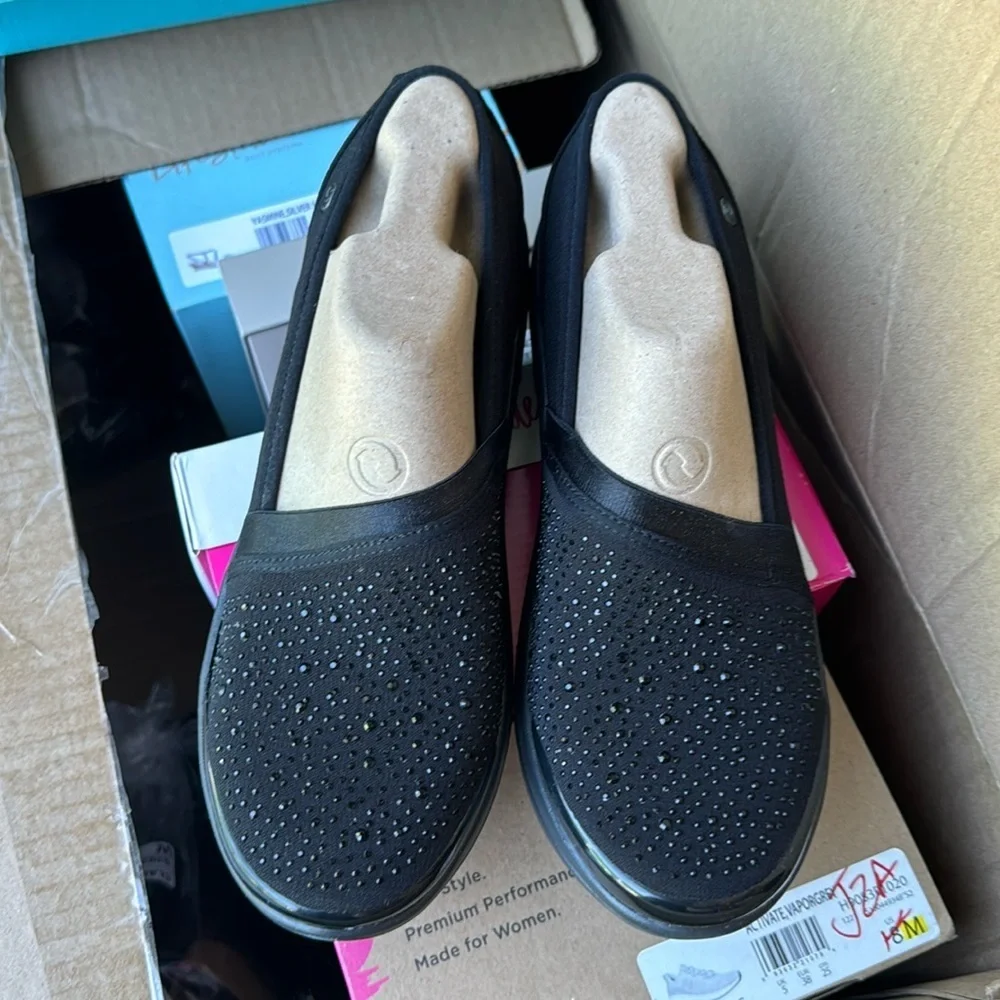 Bzees Red Hot Women's Washable Flats_4